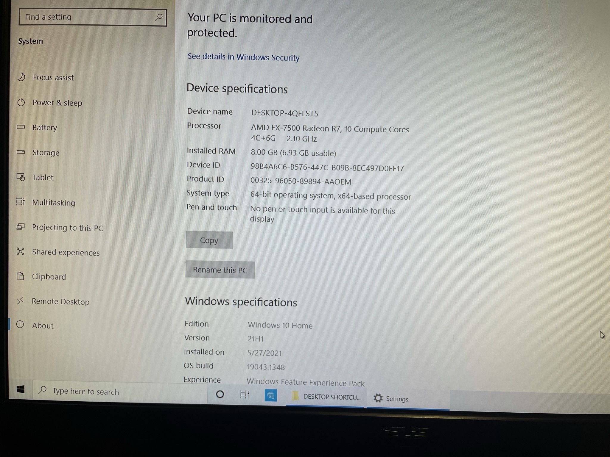 LENOVO LapTop 210 Gigs Ram 8 Gigs 64 Bit