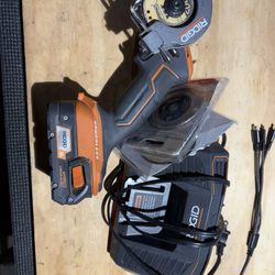 Rigid sub compact cutoff Saw