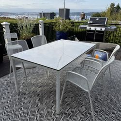 Room & Board Pratt Dining Table