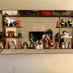 Big Curio Shelf With Mirror 