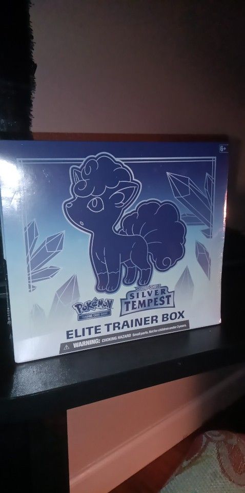 Pokemon Silver Tempest Trainer Box