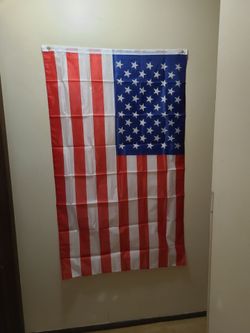 (1) 3' x 5' American flag brand new