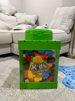 Large Building Blocks – Set with Storage Box