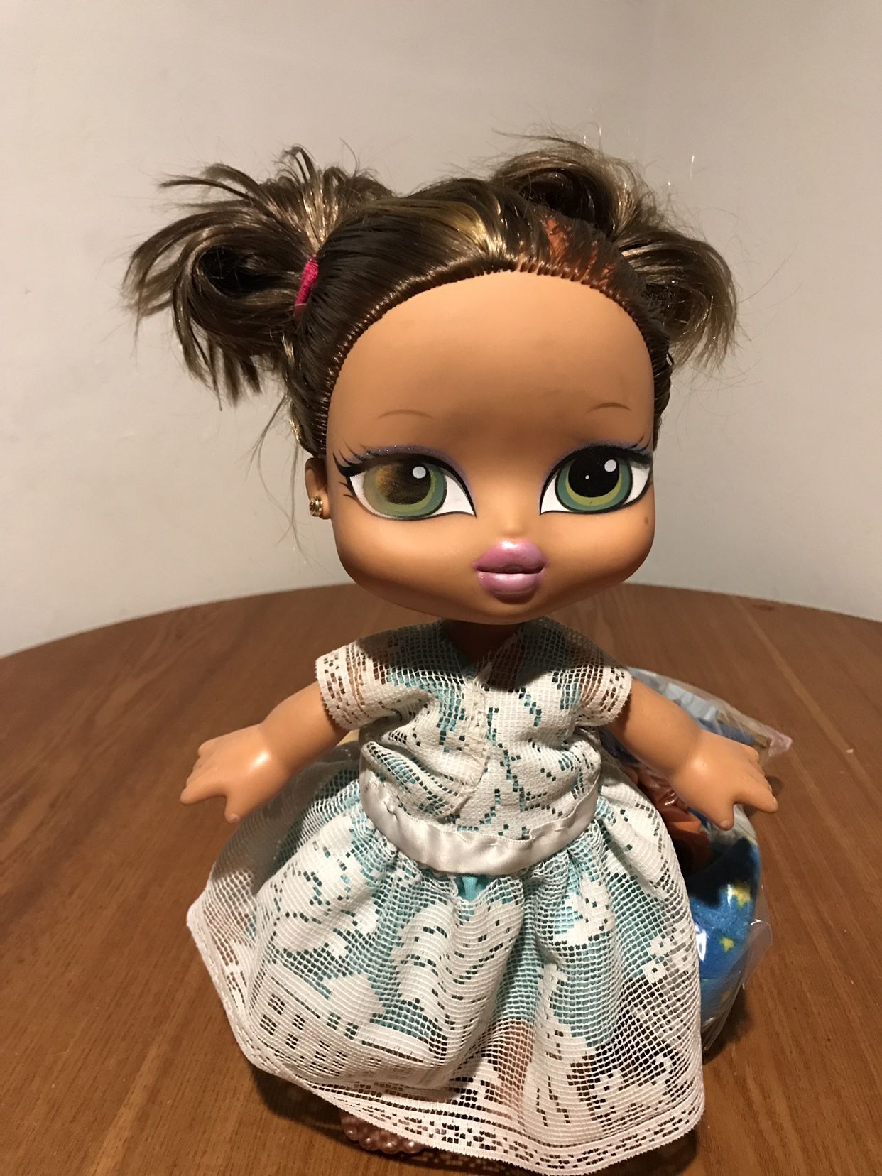 MGA Bratz Doll: Big Babyz Sun Fun Yasmin – 12 Inches