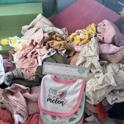 🎀 Baby Girl Clothing Mystery Bag! Sizes 0–9 Months 🎀