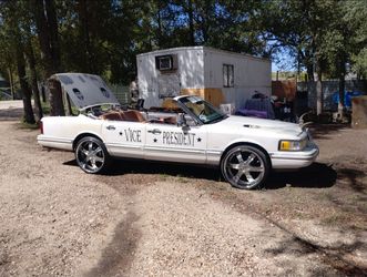 1993 Lincoln Town Car