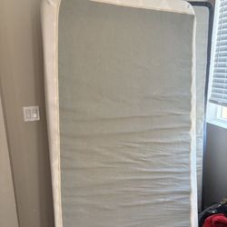 TWIN BASE AND MATTRESS MEMORY FOAM 