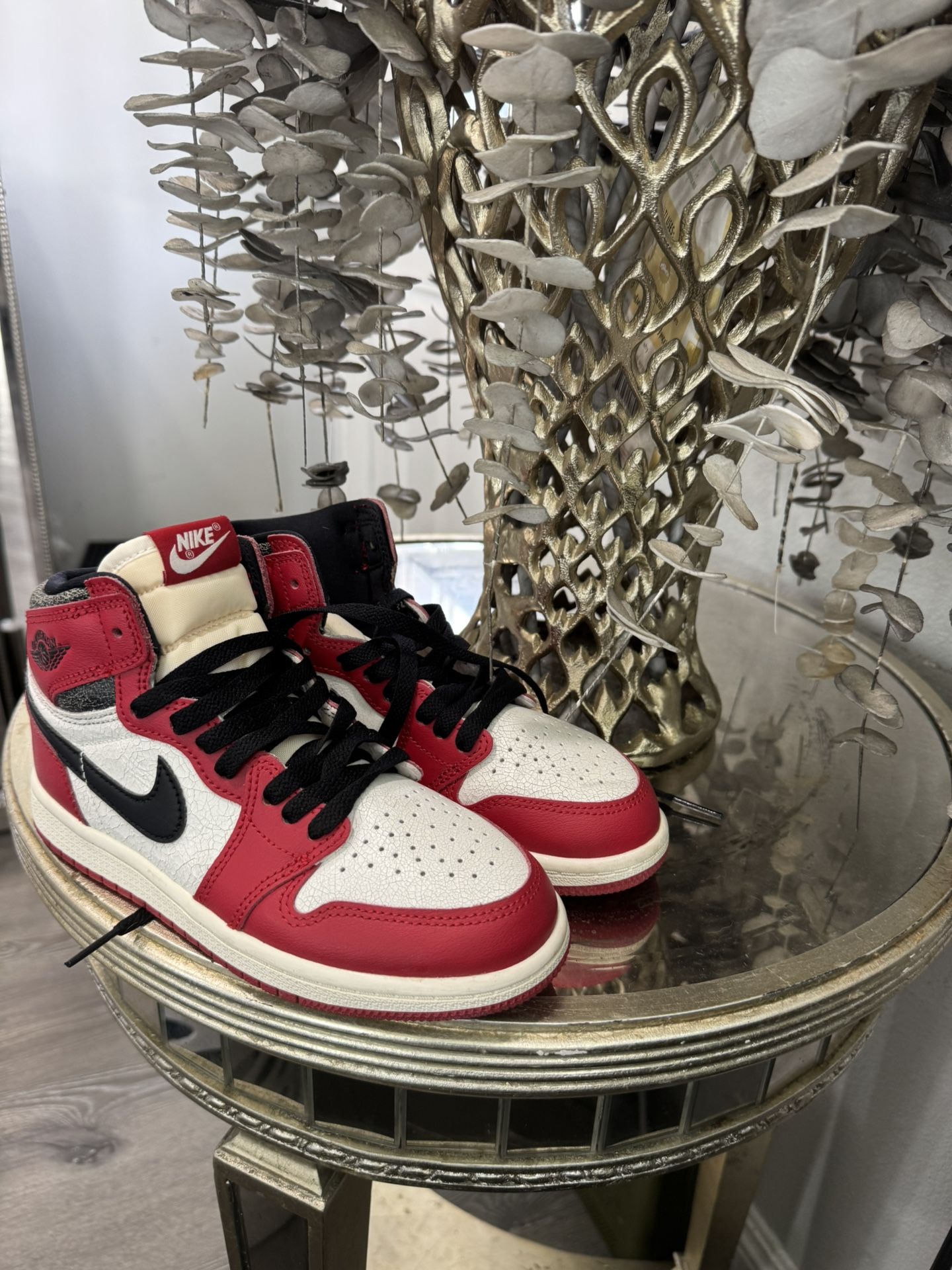 Nike Air Jordan Retro 1 Size 2y As Is
