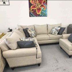 Brand New 🔥 Alexvale Living Room 🧩 2 Piece Linen Sectional Couch 