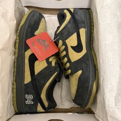 Nike Dunk Sb Supreme Camper Green 