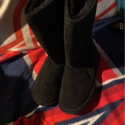 Black Bear paw Boots