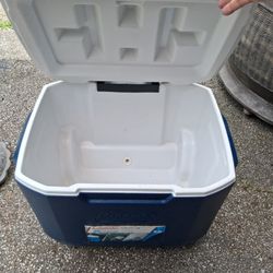 Cooler