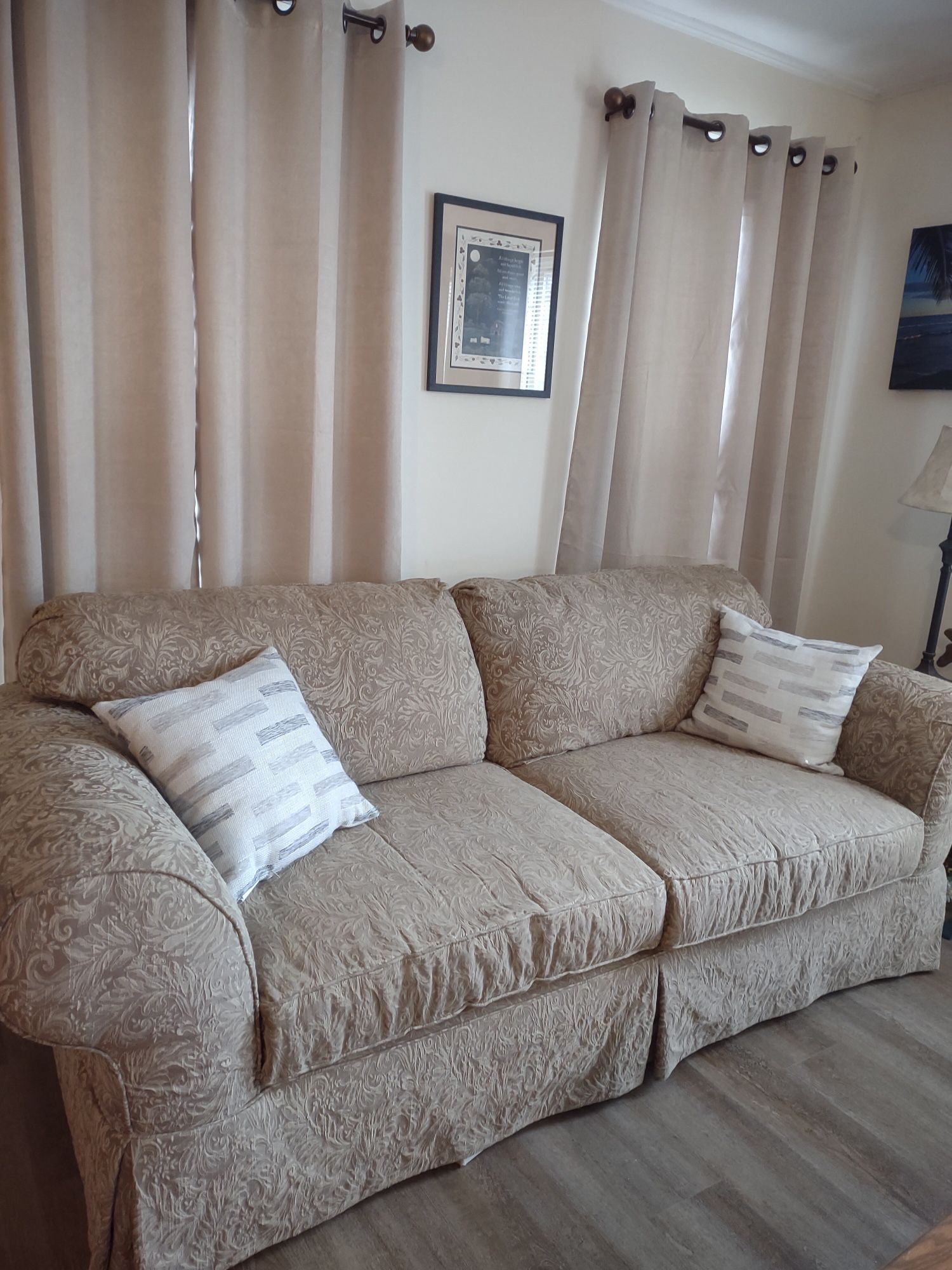 7’ Sofa