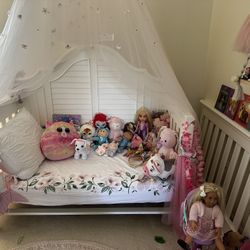 Crib/Toddler Bed