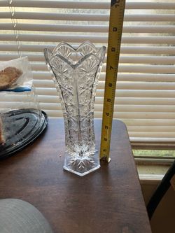 A antique 8 inch 24% lead crystal Vase