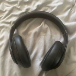 beats studio pro 