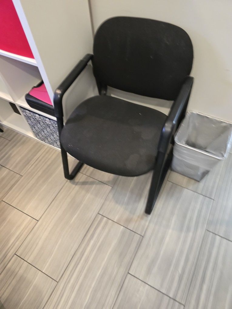 Office Chairs For 10.00 Each