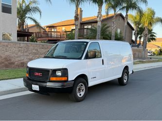 2006 GMC Savanna cargo van