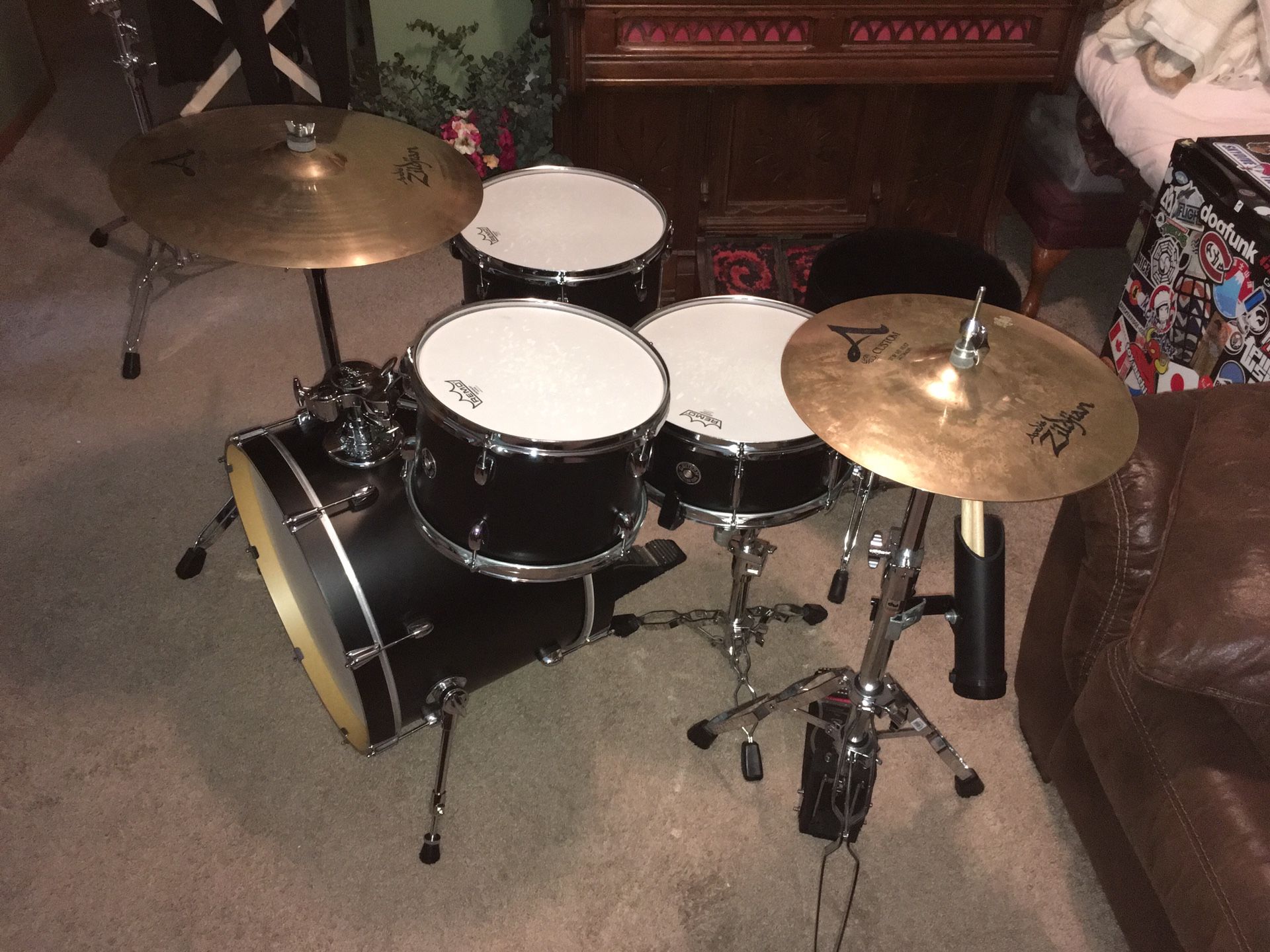 Gretsch 4-piece Catalina Club Drumset w/ Hardware + Cymbals 
