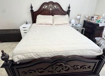 Solid Wood Bed Set