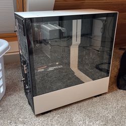 NZXT Starter Gaming PC