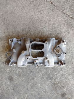 SBC Edelbrock Performer