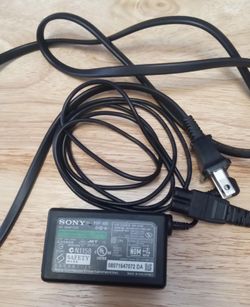 Like new psp 100 charger