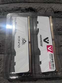 DDR4 RAM 32GB (2x16GB) 3200MHz PC4-25600 XMP CL18 1.35V 288-pin Desktop PC Memory Module with Heatsink White Suitable for Gaming and Office Work