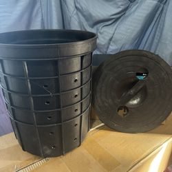 RDUIGT Perforated Sump Basin with Lid, Sump Pump Bucket with 40 Drilled Holes, Sump Pump Basin for Crawl Spaces, Yards, Driveways and Kitchen Sinks(Gr