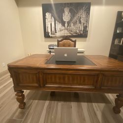 Traditional home office desk