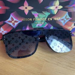 Louis Vuitton Waimea Sunglasses for Sale in Bayonne, NJ - OfferUp