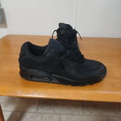Nike Air Max 90 Size 9.5 Men's 11.5 Womens