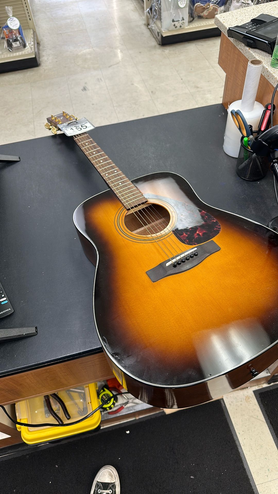 Yamaha Acoustic Guitar