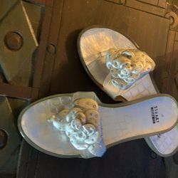 Sandals Size 8