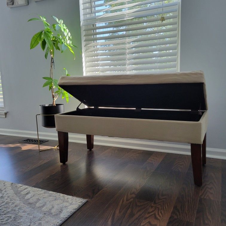 Storage Bench / Ottoman