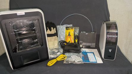 Tiertime Up Mini 2 ES 3D Printer with Extras