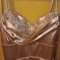 Gold Prom Dress Read All  Size Small