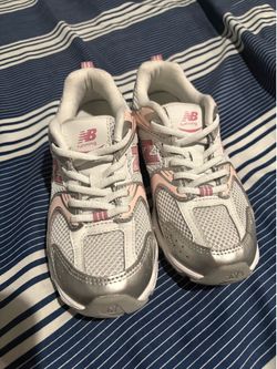 Girls new balance 530 size 1