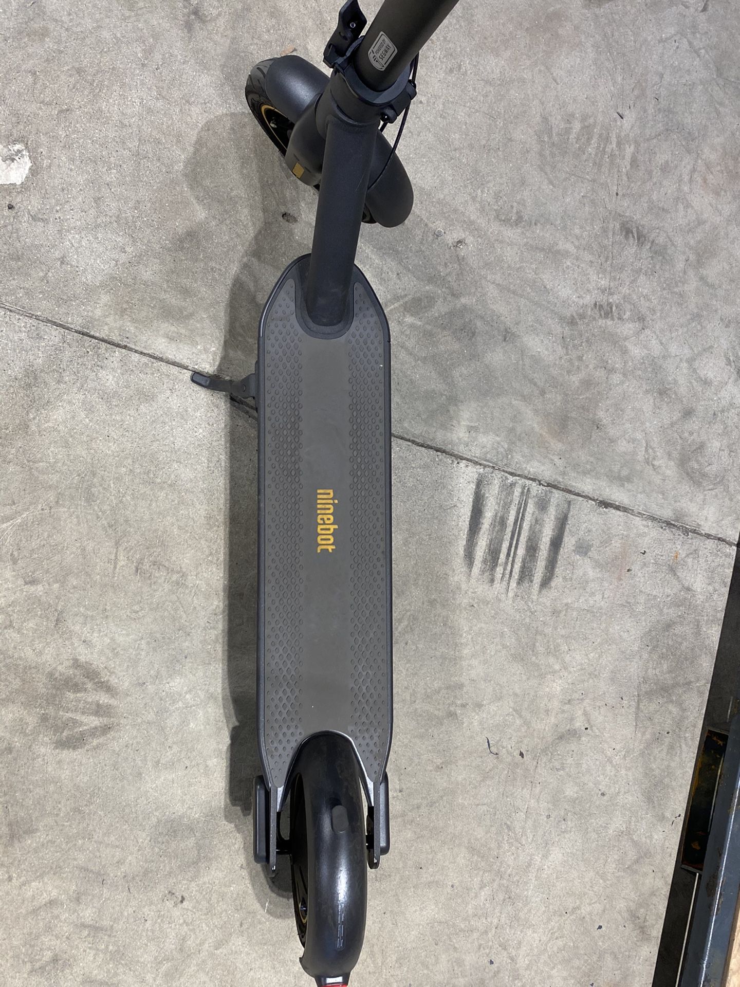 2021 NINEBOT KICKSCOOTER MAX