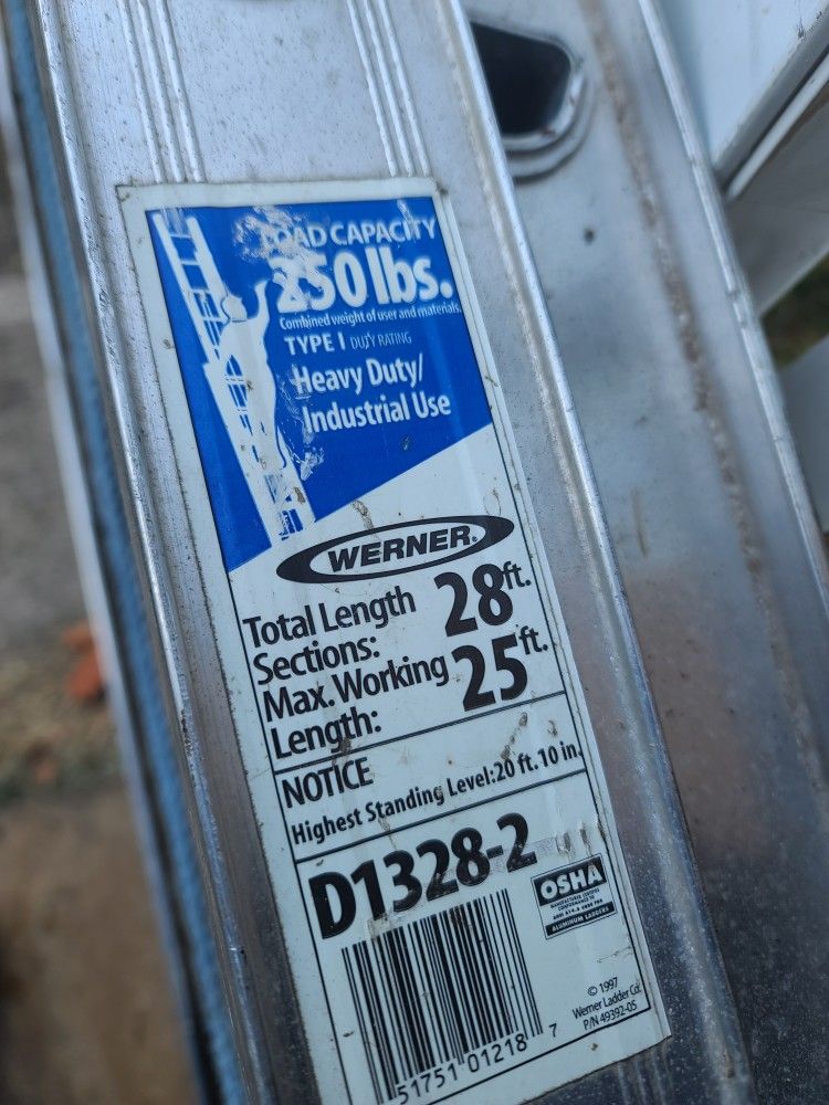 Ladder (28ft Werner lightweight)