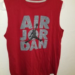 15 Boys Jordan Nike & Old Navy size L & XL sleeveless shirts in like new condition