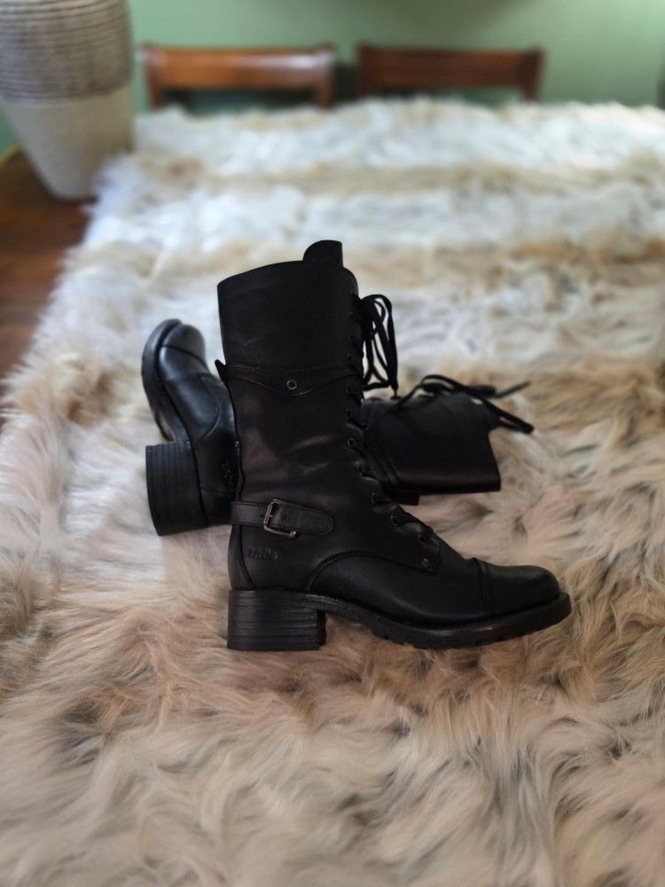 Taos Tall Crave Lace Up Boot