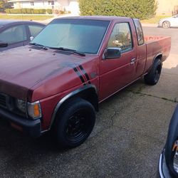 La roja Nissan  95 Título  Limpio  Con  Smog  Standar $2500