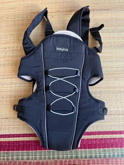 Babyhug baby carrier