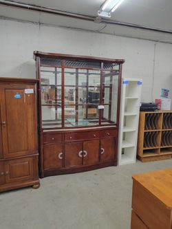 Dark Wood 2 Piece China Hutch