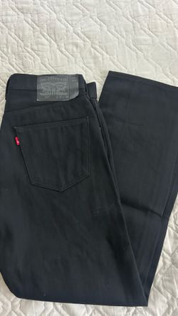 New 501 black Levi’s 32x30