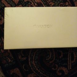 Apple WATCH  brand-new In Box