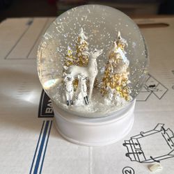 Snow globe