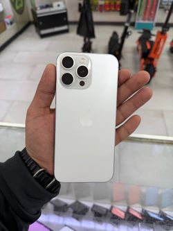 iPhone 16 Pro Max Unlocked 256GB! Finance for $50 down payment!!