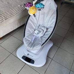 Mamaroo Multi Motion Baby Swing